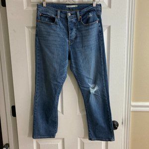 Levi's Wedgie Straight Cropped Jeans Distresesd Size 30